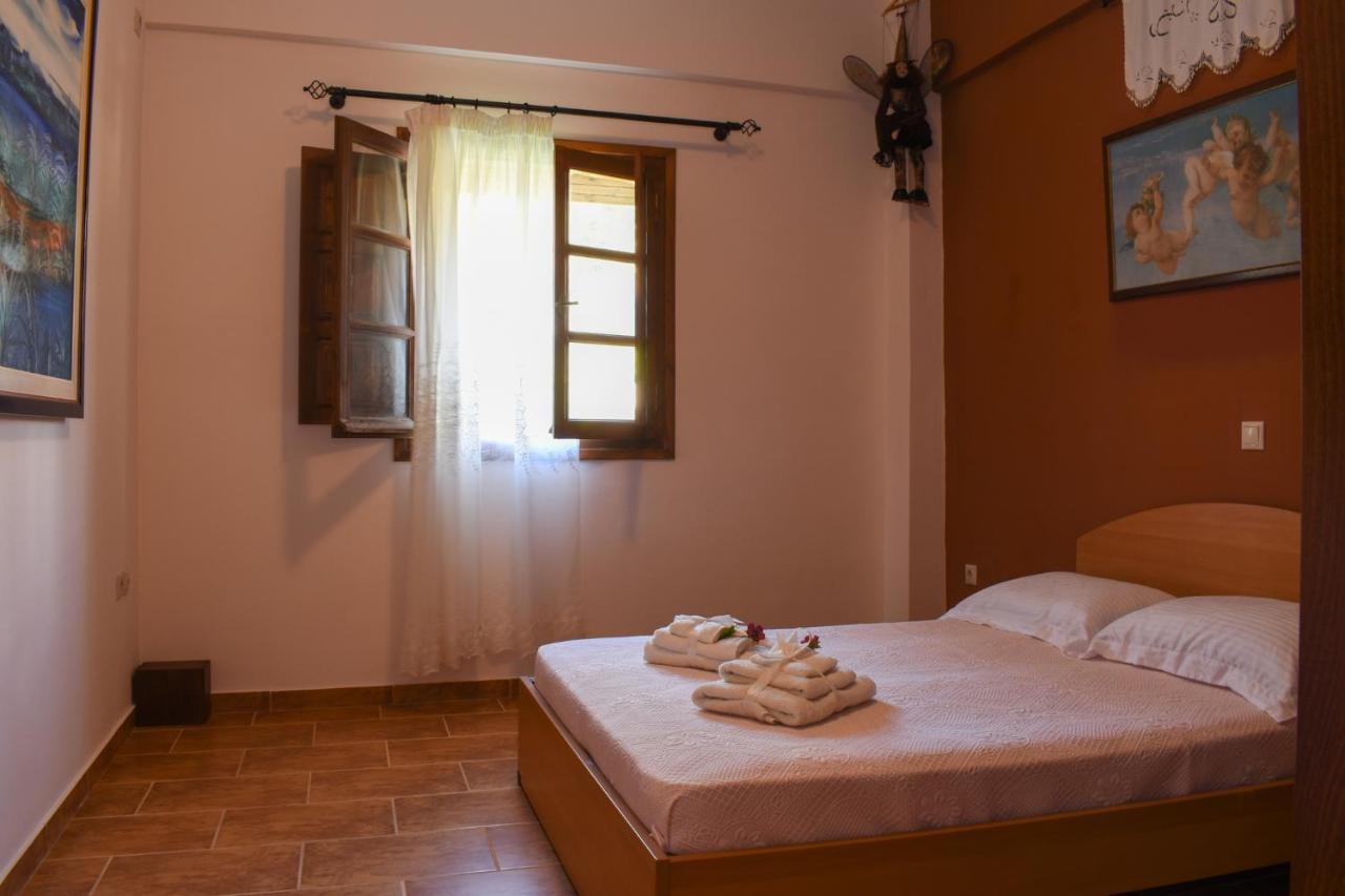 Amber Seaview Villa By The Olive Groves Kalamata Eksteriør billede